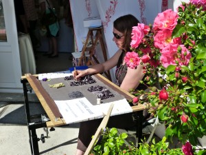 Caroline déjà au travail