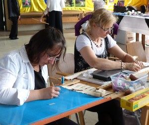 Virginie et Christine très concentrées